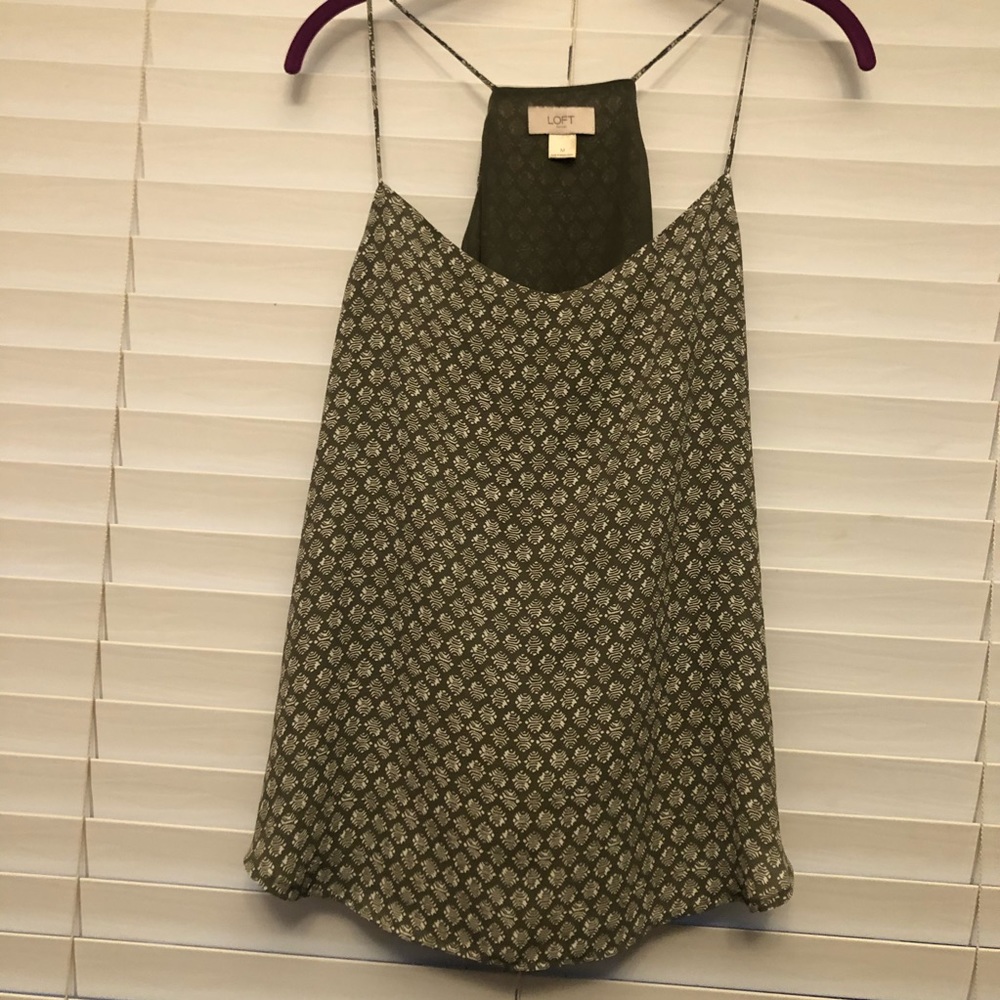 🎁LOFT Spaghetti String Tank Top🎁